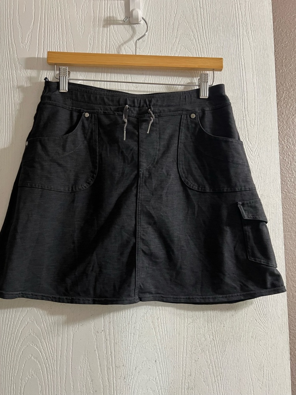 Kuhl Mova Skort Charcoal Heather Grey Hiking Cargo Skirt Gorpecore Women Sz S